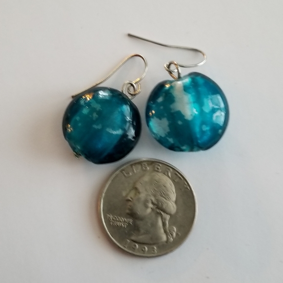 Blue glass earrings silver tone foiled bead beaded - Picture 3 of 8